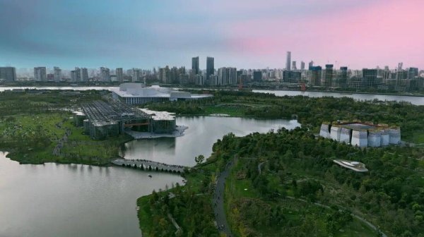 悦配资 ​国庆中秋游上海！这6个免费宝藏公园藏不住了，快收好游玩攻略​